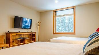 Kookaburra Lodge #303 By Bear Country