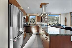 Kookaburra Lodge #302 By Bear Country