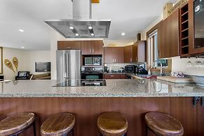 Kookaburra Lodge #302 By Bear Country