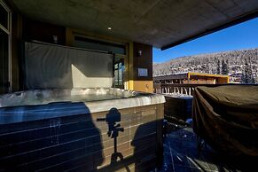 Kookaburra Lodge #302 By Bear Country