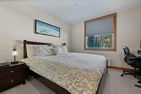 Kookaburra Lodge #302 By Bear Country