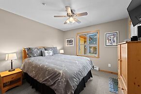 Crystal Forest #22 By Bear Country