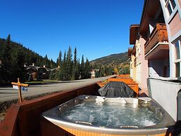 Crystal Forest #60 By Bear Country