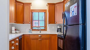 Trails Edge #25 By Bear Country