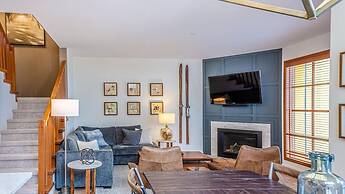 Trails Edge #25 By Bear Country