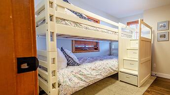 Trails Edge #25 By Bear Country