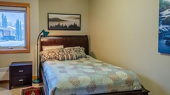 Kookaburra Lodge #301 By Bear Country