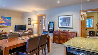 Kookaburra Lodge #301 By Bear Country