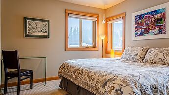 Kookaburra Lodge #301 By Bear Country