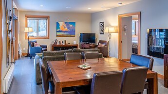 Kookaburra Lodge #301 By Bear Country