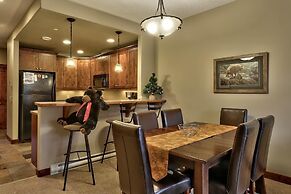 Trappers Landing #07 By Bear Country