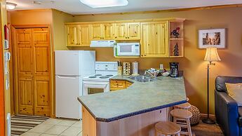 Snow Creek Village #48 By Bear Country