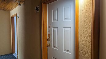 Snow Creek Village #48 By Bear Country