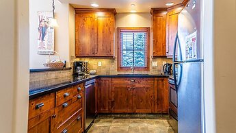 Woodhaven #36 By Bear Country