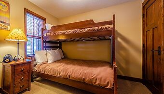 Woodhaven #36 By Bear Country