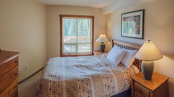 Fireside Lodge #419 By Bear Country