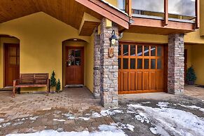 Trails Edge #17 By Bear Country