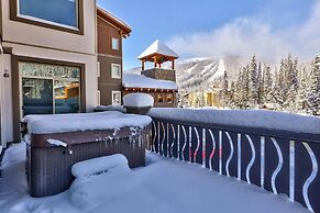 Kookaburra Lodge #203 By Bear Country