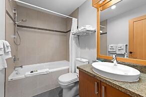 Kookaburra Lodge #203 By Bear Country