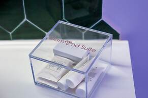 Diamond Suite