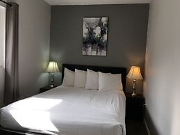 Maple Leaf Motel & RV Resort