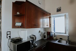 Amorgis Seaside Villa