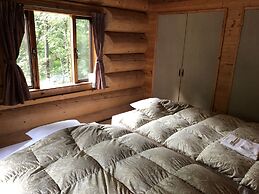 Hakuba Canadian Lodge