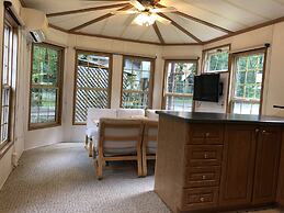 Hakuba Canadian Lodge