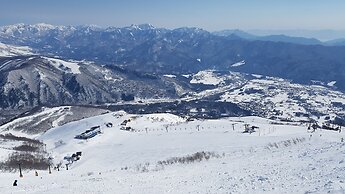 SUMMIT VIEWS HAKUBA