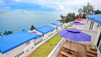 Namhae Blue & White Pension