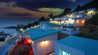 Namhae Blue & White Pension