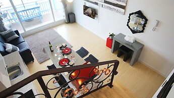 Namhae Blue & White Pension