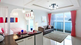 Namhae Blue & White Pension