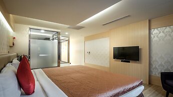 Surreal Motel - Lujhou Branch