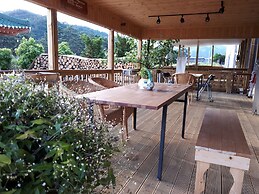 Odae Mountain Golden Light Pension