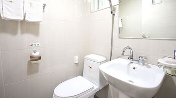 Odae Mountain Golden Light Pension