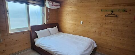 Odae Mountain Golden Light Pension