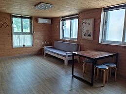 Odae Mountain Golden Light Pension