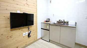 Odae Mountain Golden Light Pension