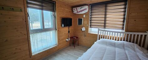 Odae Mountain Golden Light Pension