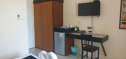 Island Patong Beachfront Apartments