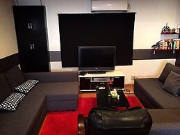 Genesis Apartments - Ebisu Building