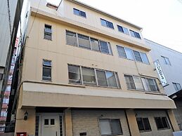 Genesis Apartments - Ebisu Building