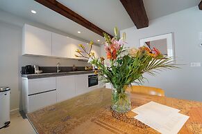 Business Guest House Groningen - Hooge der A