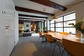 Business Guest House Groningen - Hooge der A