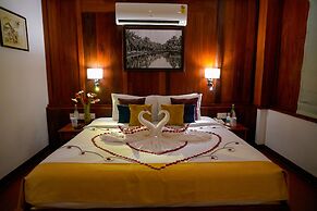 Backwater Ripples Kumarakom