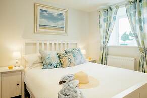 8 Sunday School Court