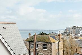 10 Sunday School Court