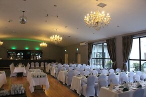 Blackwater Lodge Hotel