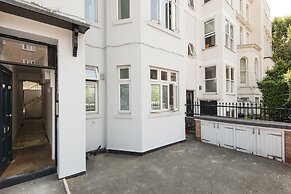 Notting Hill Apartments